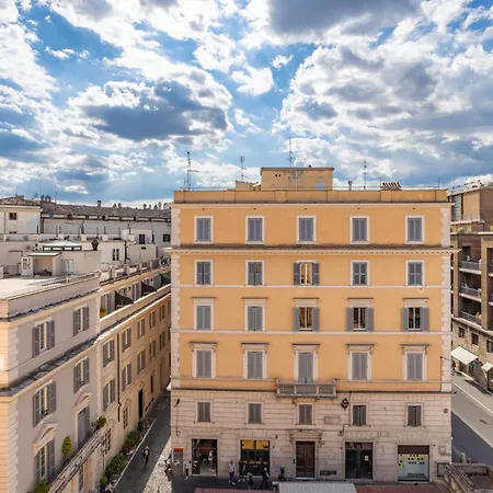 Terrace In Campo Marzio Apartment